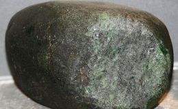 江西翡翠原石知识,原石翡翠的冷门知识-第2张图片-翡翠网 江西翡翠原石知识,原石翡翠的冷门知识-第2张图片-翡翠网