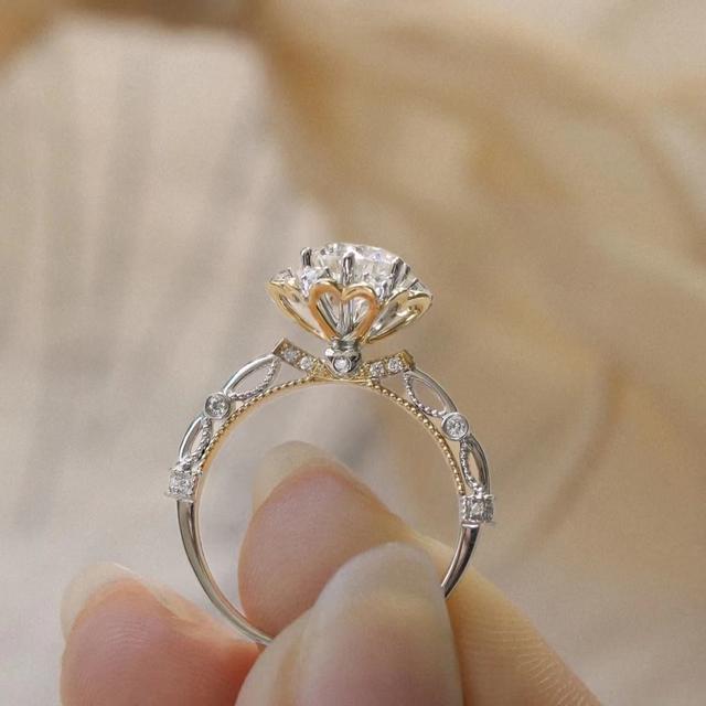 1万块的钻戒回收多少钱,求婚买多大的钻戒-第6张图片-翡翠网 1万块的钻戒回收多少钱,求婚买多大的钻戒-第6张图片-翡翠网