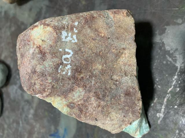 木那翡翠原石价格白沙皮木那翡翠原石-第2张图片-翡翠网 木那翡翠原石价格白沙皮木那翡翠原石-第2张图片-翡翠网