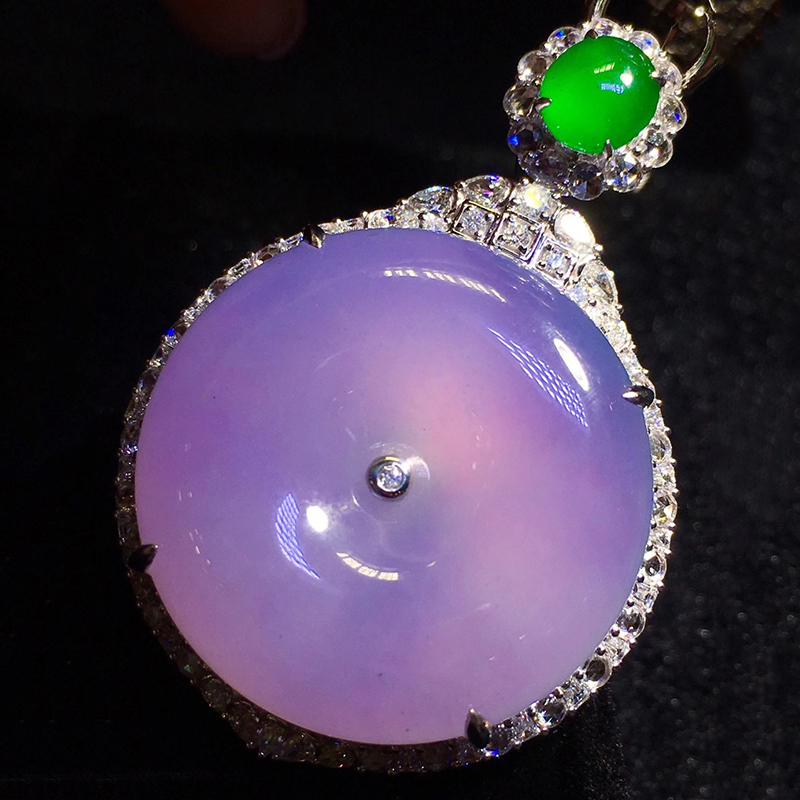 翡翠知识珠宝,珠宝配饰指翡翠吗-第2张图片-翡翠网 翡翠知识珠宝,珠宝配饰指翡翠吗-第2张图片-翡翠网