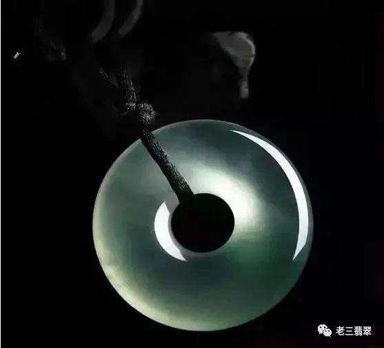 翡翠知识的奥秘关于翡翠的基本知识-第1张图片-翡翠网 翡翠知识的奥秘关于翡翠的基本知识-第1张图片-翡翠网