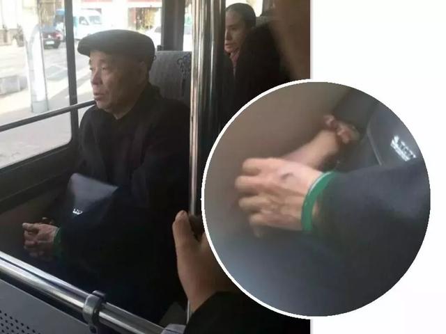 翡翠正阳绿是什么样子的正阳满绿翡翠手镯图-第4张图片-翡翠网 翡翠正阳绿是什么样子的正阳满绿翡翠手镯图-第4张图片-翡翠网