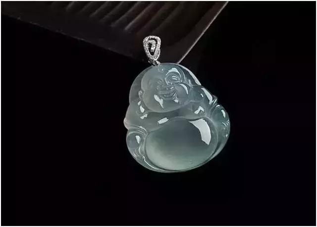 翡翠正阳绿是什么样子的正阳满绿翡翠手镯图-第12张图片-翡翠网 翡翠正阳绿是什么样子的正阳满绿翡翠手镯图-第12张图片-翡翠网