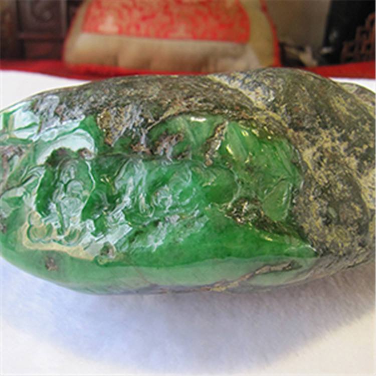 翡翠原石多少一公斤天津交易翡翠原石-第2张图片-翡翠网 翡翠原石多少一公斤天津交易翡翠原石-第2张图片-翡翠网