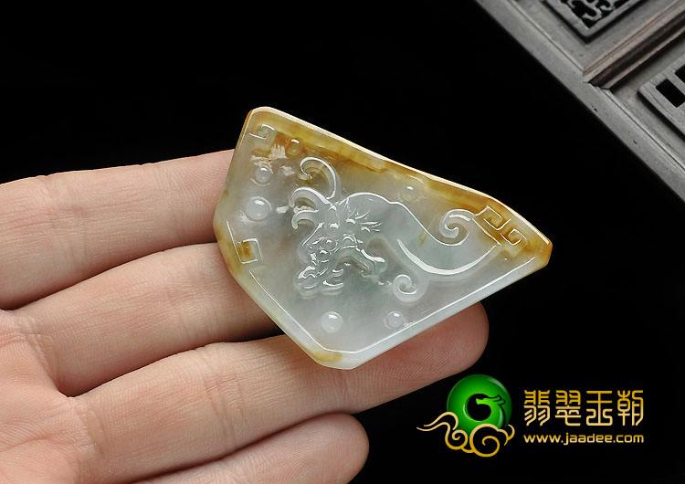 翡翠a货龙牌挂坠多少钱翡翠龙牌挂件图片价格-第1张图片-翡翠网 翡翠a货龙牌挂坠多少钱翡翠龙牌挂件图片价格-第1张图片-翡翠网