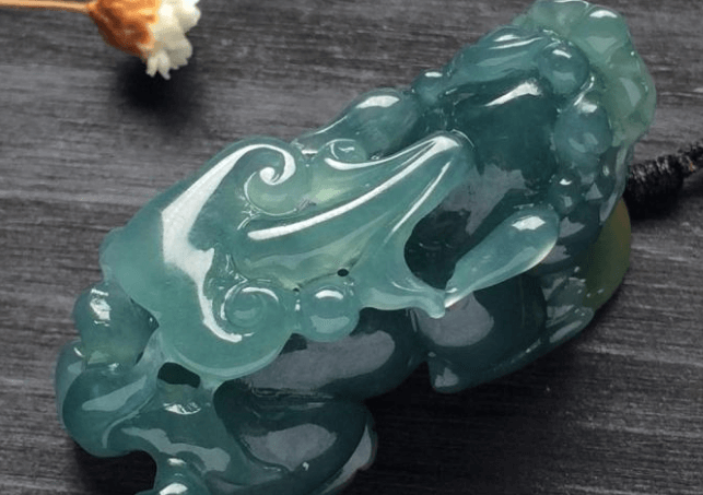 关于翡翠貔貅专业知识培训的信息-第2张图片-翡翠网 关于翡翠貔貅专业知识培训的信息-第2张图片-翡翠网