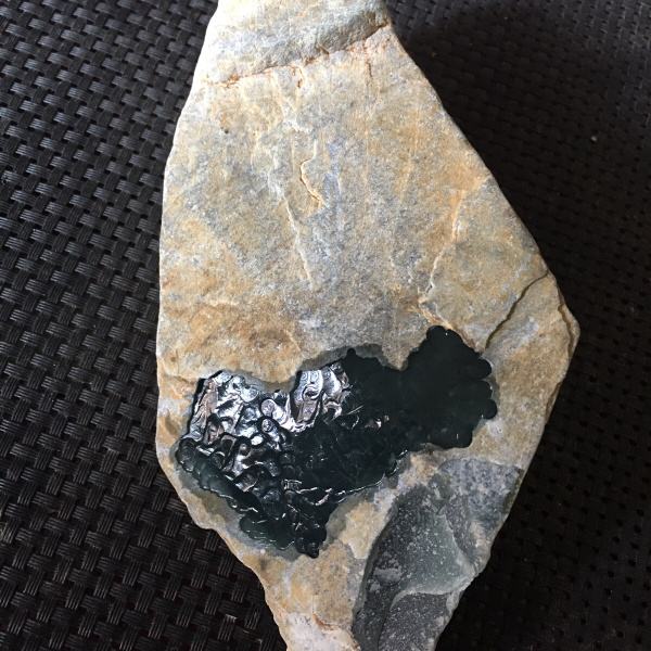 危地马拉翡翠在哪里进口危地马拉原石是翡翠吗-第2张图片-翡翠网 危地马拉翡翠在哪里进口危地马拉原石是翡翠吗-第2张图片-翡翠网