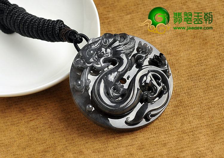 乌鸡种翡翠价格行情今日最新乌鸡价格行情走势-第1张图片-翡翠网 乌鸡种翡翠价格行情今日最新乌鸡价格行情走势-第1张图片-翡翠网