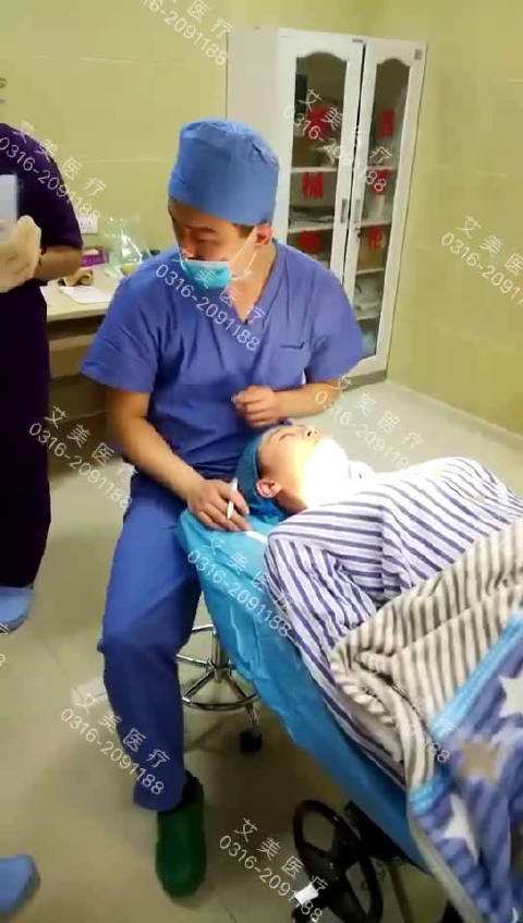 艾美医疗直播原视频艾美医疗直播隆胸-第2张图片-翡翠网 艾美医疗直播原视频艾美医疗直播隆胸-第2张图片-翡翠网