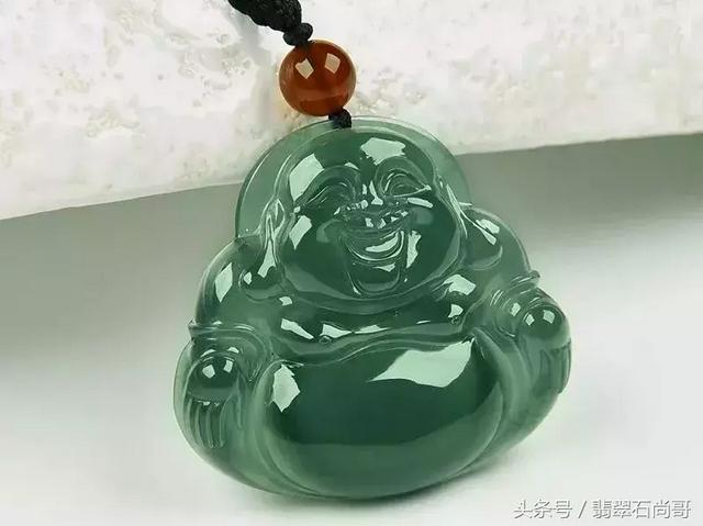 包含墨绿翡翠知识的词条-第11张图片-翡翠网 包含墨绿翡翠知识的词条-第11张图片-翡翠网