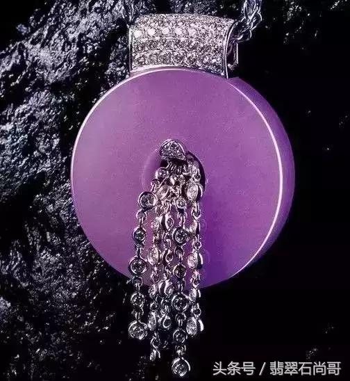 包含墨绿翡翠知识的词条-第13张图片-翡翠网 包含墨绿翡翠知识的词条-第13张图片-翡翠网