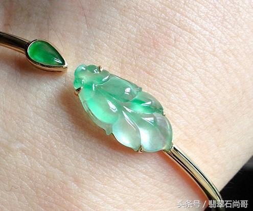 包含墨绿翡翠知识的词条-第24张图片-翡翠网 包含墨绿翡翠知识的词条-第24张图片-翡翠网