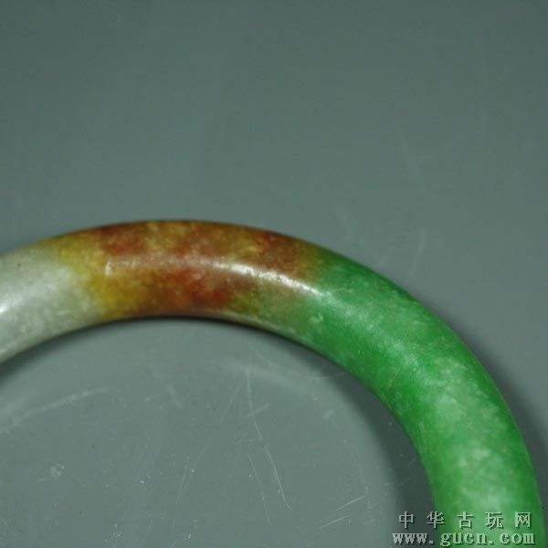 三色翡翠手镯拍卖的简单介绍-第1张图片-翡翠网 三色翡翠手镯拍卖的简单介绍-第1张图片-翡翠网