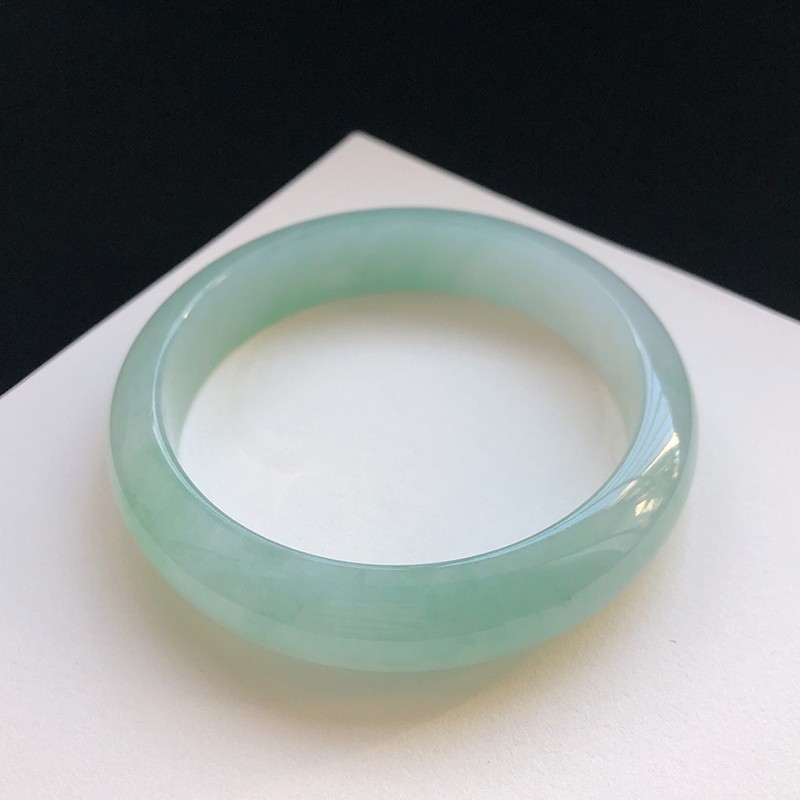 包含天然翡翠冰种满绿晴水底宽边手镯的词条-第2张图片-翡翠网 包含天然翡翠冰种满绿晴水底宽边手镯的词条-第2张图片-翡翠网