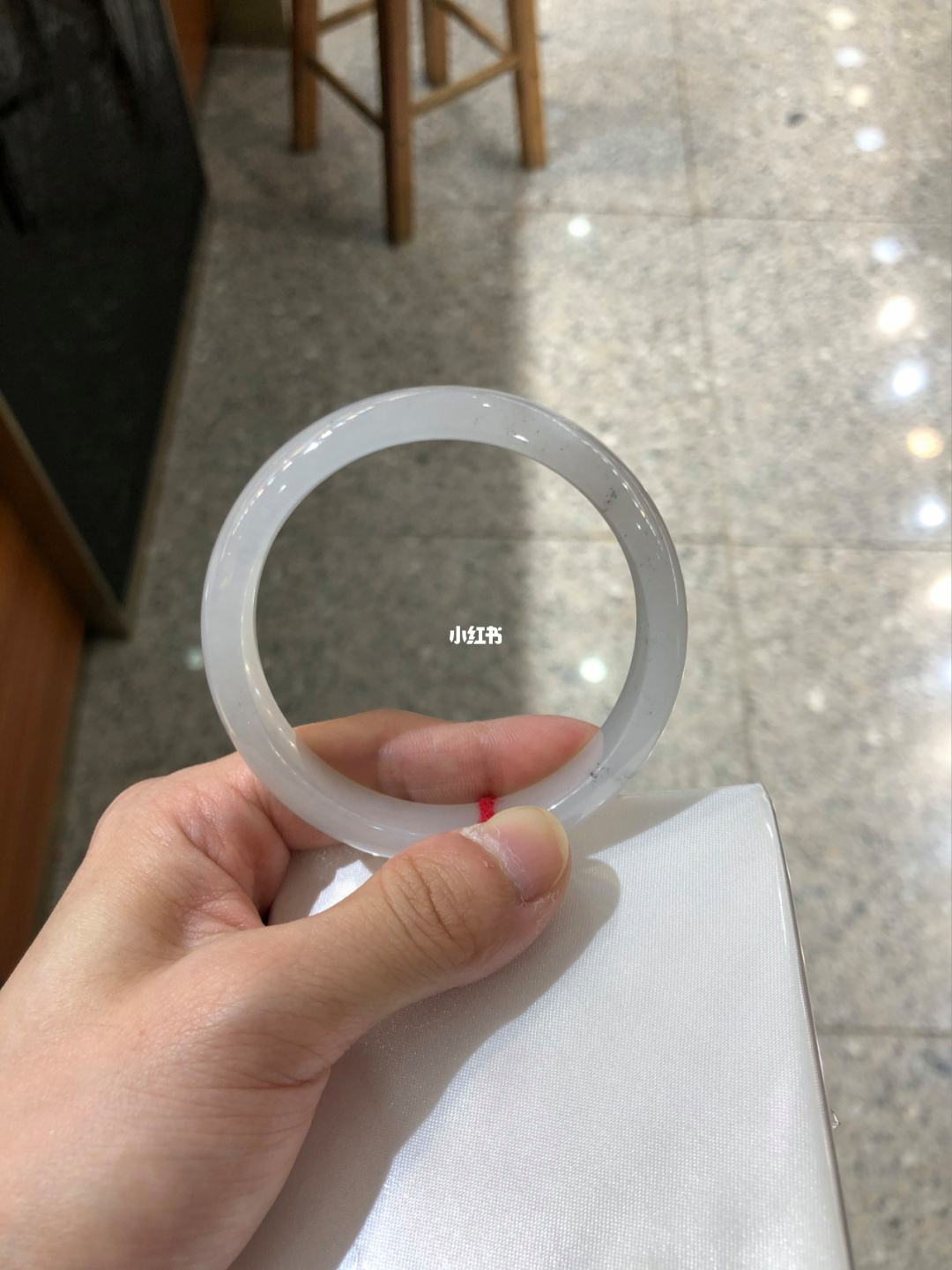 翡翠手镯棉线打灯图片,翡翠手镯边缘图片-第2张图片-翡翠网 翡翠手镯棉线打灯图片,翡翠手镯边缘图片-第2张图片-翡翠网