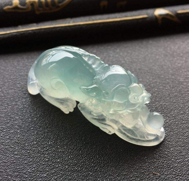 包含翡翠颜色搭配买翡翠知识大全的词条-第2张图片-翡翠网 包含翡翠颜色搭配买翡翠知识大全的词条-第2张图片-翡翠网