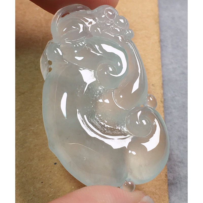 白冰翡翠知识翡翠高冰与白冰区别-第2张图片-翡翠网 白冰翡翠知识翡翠高冰与白冰区别-第2张图片-翡翠网