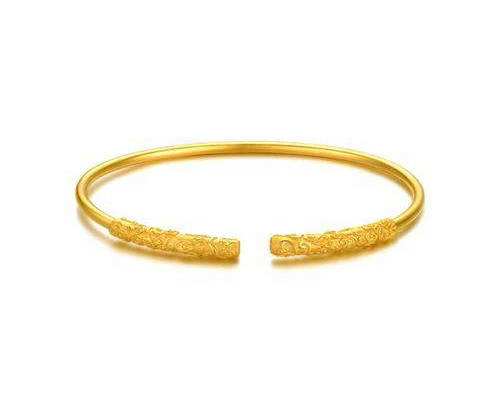 买黄金手镯实心后悔了老凤祥为啥比周大福便宜-第2张图片-翡翠网 买黄金手镯实心后悔了老凤祥为啥比周大福便宜-第2张图片-翡翠网