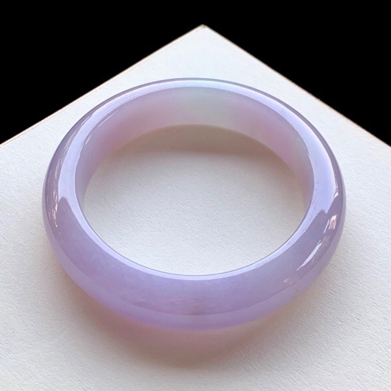 紫罗兰玉翡翠知识普及3000元的紫罗兰玉手镯-第1张图片-翡翠网 紫罗兰玉翡翠知识普及3000元的紫罗兰玉手镯-第1张图片-翡翠网