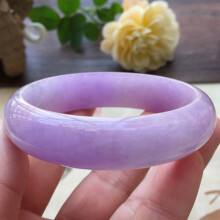 紫色翡翠手镯价格表的简单介绍-第2张图片-翡翠网 紫色翡翠手镯价格表的简单介绍-第2张图片-翡翠网
