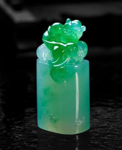 翡翠玉器知识的简单介绍-第1张图片-翡翠网 翡翠玉器知识的简单介绍-第1张图片-翡翠网