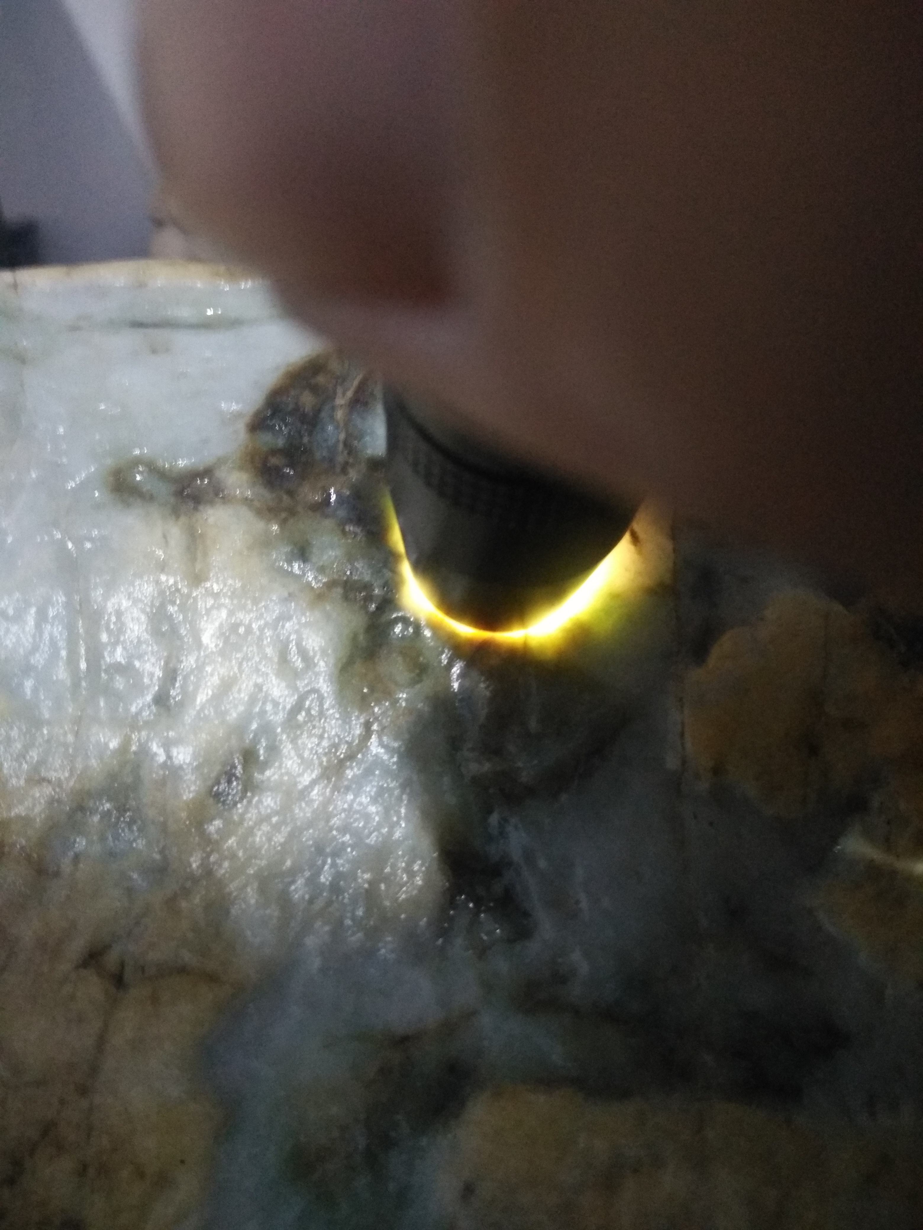 300元买冰种翡翠原石,翡翠原石黄盐沙皮知识-第1张图片-翡翠网 300元买冰种翡翠原石,翡翠原石黄盐沙皮知识-第1张图片-翡翠网