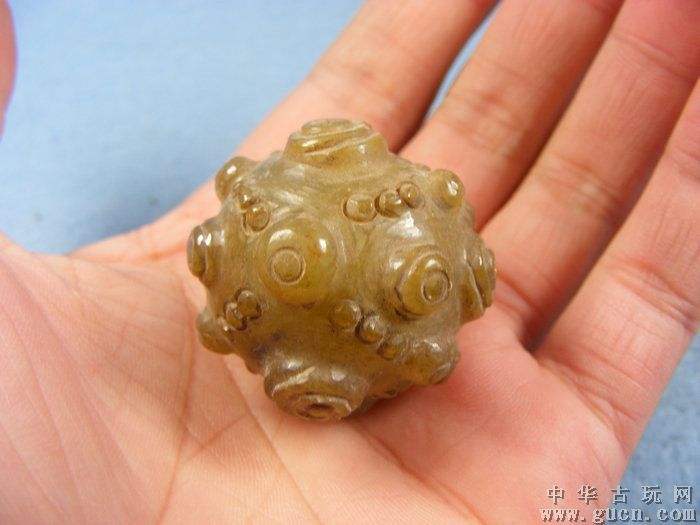 玉球翡翠价格的简单介绍-第2张图片-翡翠网 玉球翡翠价格的简单介绍-第2张图片-翡翠网