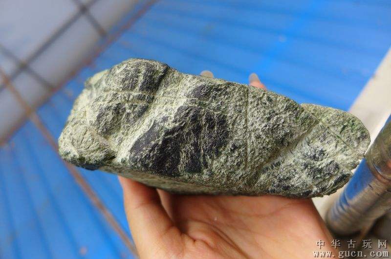 老会卡原石特点老会卡翡翠原石-第2张图片-翡翠网 老会卡原石特点老会卡翡翠原石-第2张图片-翡翠网