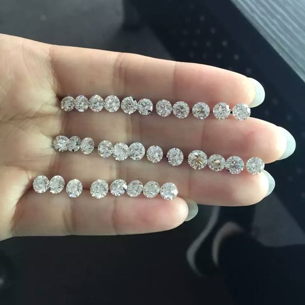 50分裸钻价格表50分裸钻大概多少钱-第2张图片-翡翠网 50分裸钻价格表50分裸钻大概多少钱-第2张图片-翡翠网