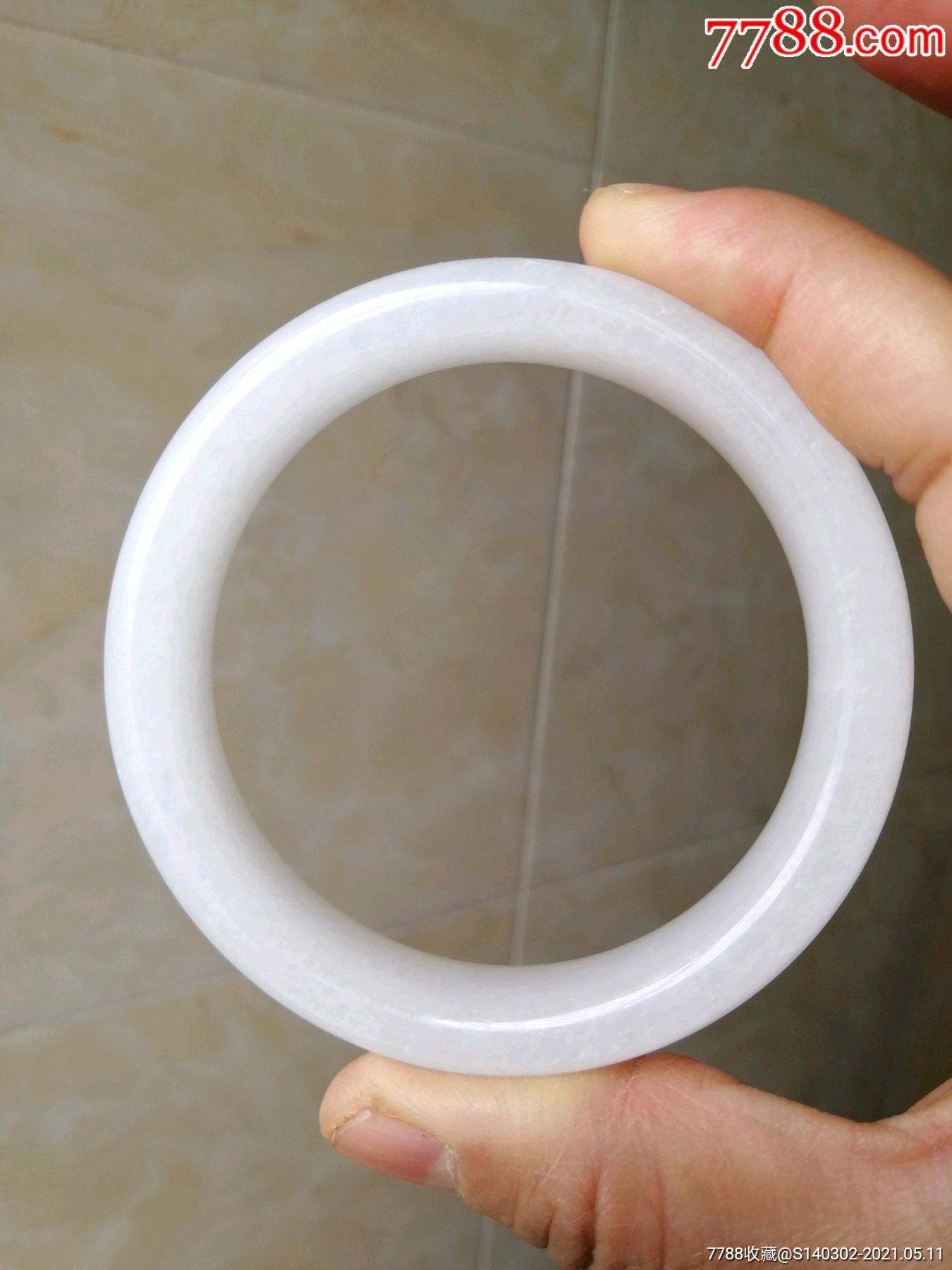 翡翠收藏知识讲解翡翠收藏与鉴赏-第1张图片-翡翠网 翡翠收藏知识讲解翡翠收藏与鉴赏-第1张图片-翡翠网