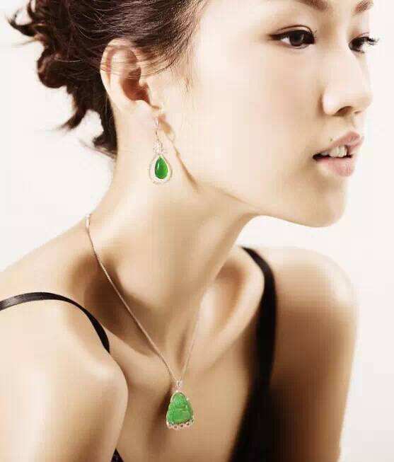 冬天不适合戴翡翠吗知乎冬天不适合戴翡翠吗-第2张图片-翡翠网 冬天不适合戴翡翠吗知乎冬天不适合戴翡翠吗-第2张图片-翡翠网