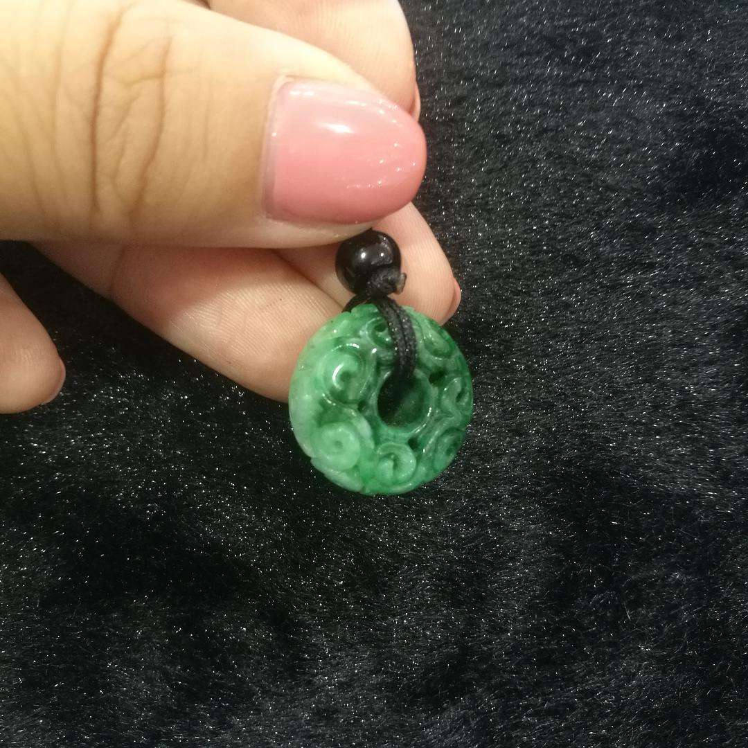 二手翡翠价格低,二手翡翠价格-第1张图片-翡翠网 二手翡翠价格低,二手翡翠价格-第1张图片-翡翠网