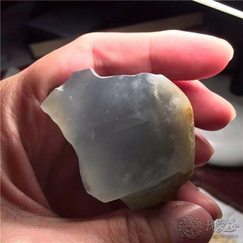 翡翠片料到成品翡翠片料知识-第1张图片-翡翠网