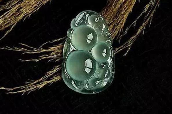 了解翡翠的相关知识,了解翡翠的知识-第2张图片-翡翠网 了解翡翠的相关知识,了解翡翠的知识-第2张图片-翡翠网