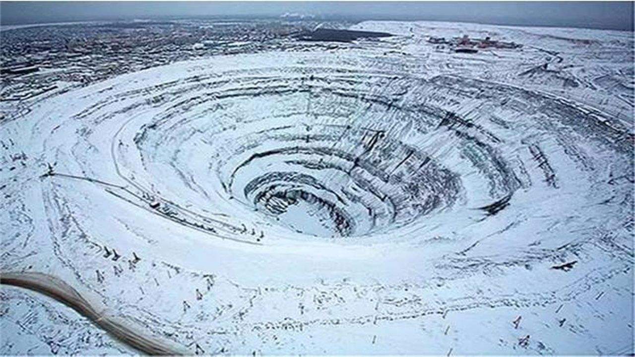 中国最大的钻石矿在哪里,中国最大的钻石-第1张图片-翡翠网 中国最大的钻石矿在哪里,中国最大的钻石-第1张图片-翡翠网