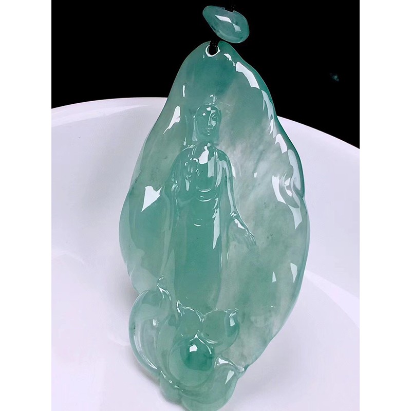 冰晴种翡翠价格,冰晴绿翡翠手镯价格-第1张图片-翡翠网 冰晴种翡翠价格,冰晴绿翡翠手镯价格-第1张图片-翡翠网