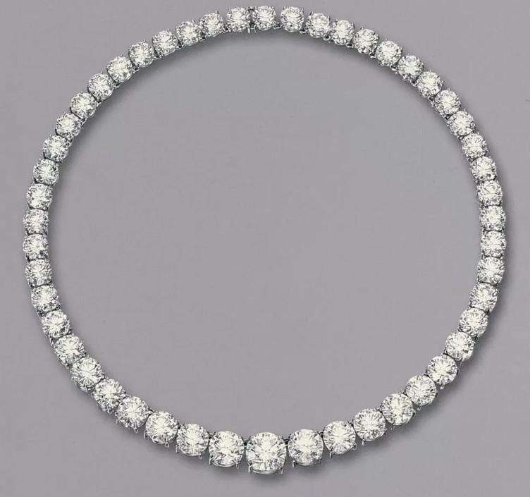 中国排名第一最贵的项链,中国排名第一最贵的项链是哪个-第1张图片-翡翠网 中国排名第一最贵的项链,中国排名第一最贵的项链是哪个-第1张图片-翡翠网