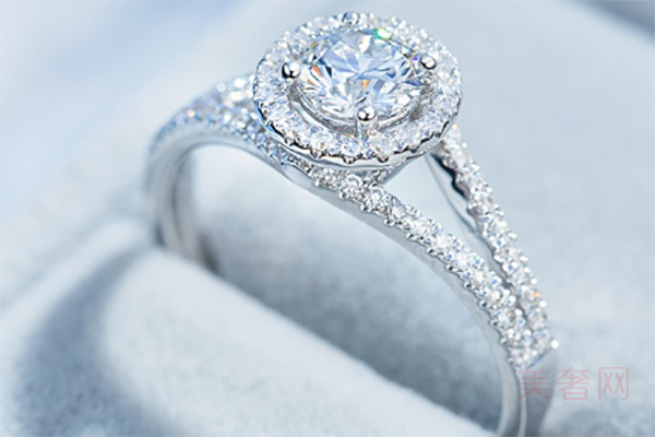 40分钻戒回收价格查询,一般40分钻戒回收多钱-第2张图片-翡翠网