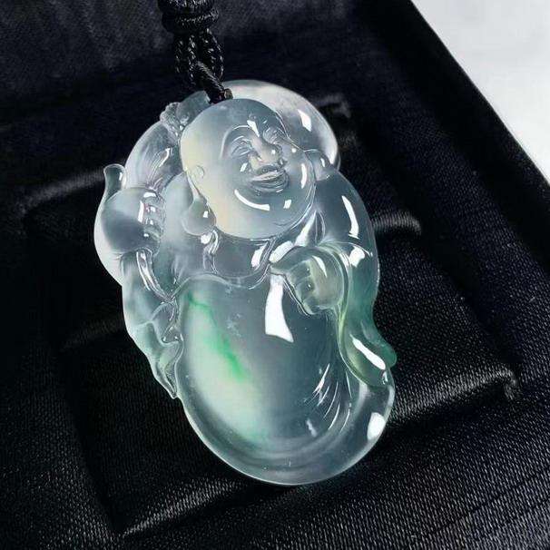 翡翠讲解知识大全,翡翠的专业知识和语术小六一开-第1张图片-翡翠网 翡翠讲解知识大全,翡翠的专业知识和语术小六一开-第1张图片-翡翠网