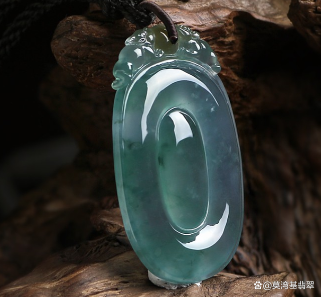 玉石的市场价翡翠玉石市场价格-第2张图片-翡翠网 玉石的市场价翡翠玉石市场价格-第2张图片-翡翠网