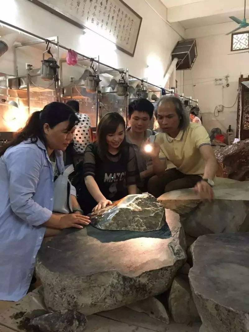 翡翠知识培训,翡翠知识的培训资料-第1张图片-翡翠网