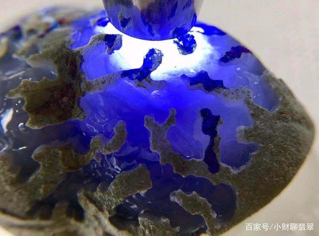 求购翡翠原石,翡翠原石的选购-第2张图片-翡翠网 求购翡翠原石,翡翠原石的选购-第2张图片-翡翠网