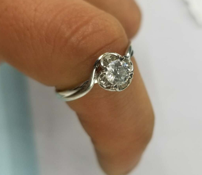 40分钻石直径是多少mm,40分钻石-第2张图片-翡翠网