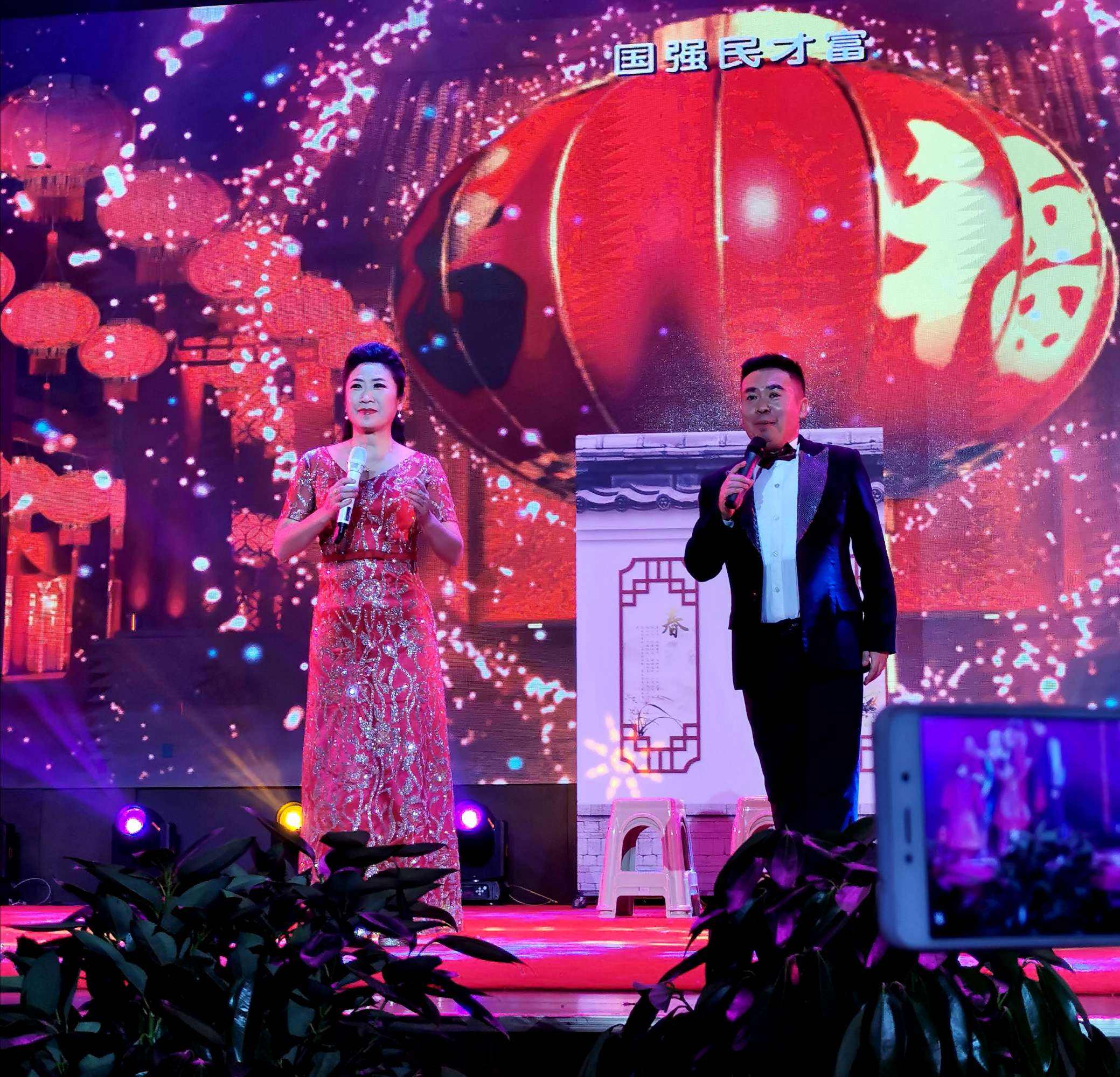 直通春晚和春晚的关系,直通春晚是直接上春晚吗-第2张图片-翡翠网