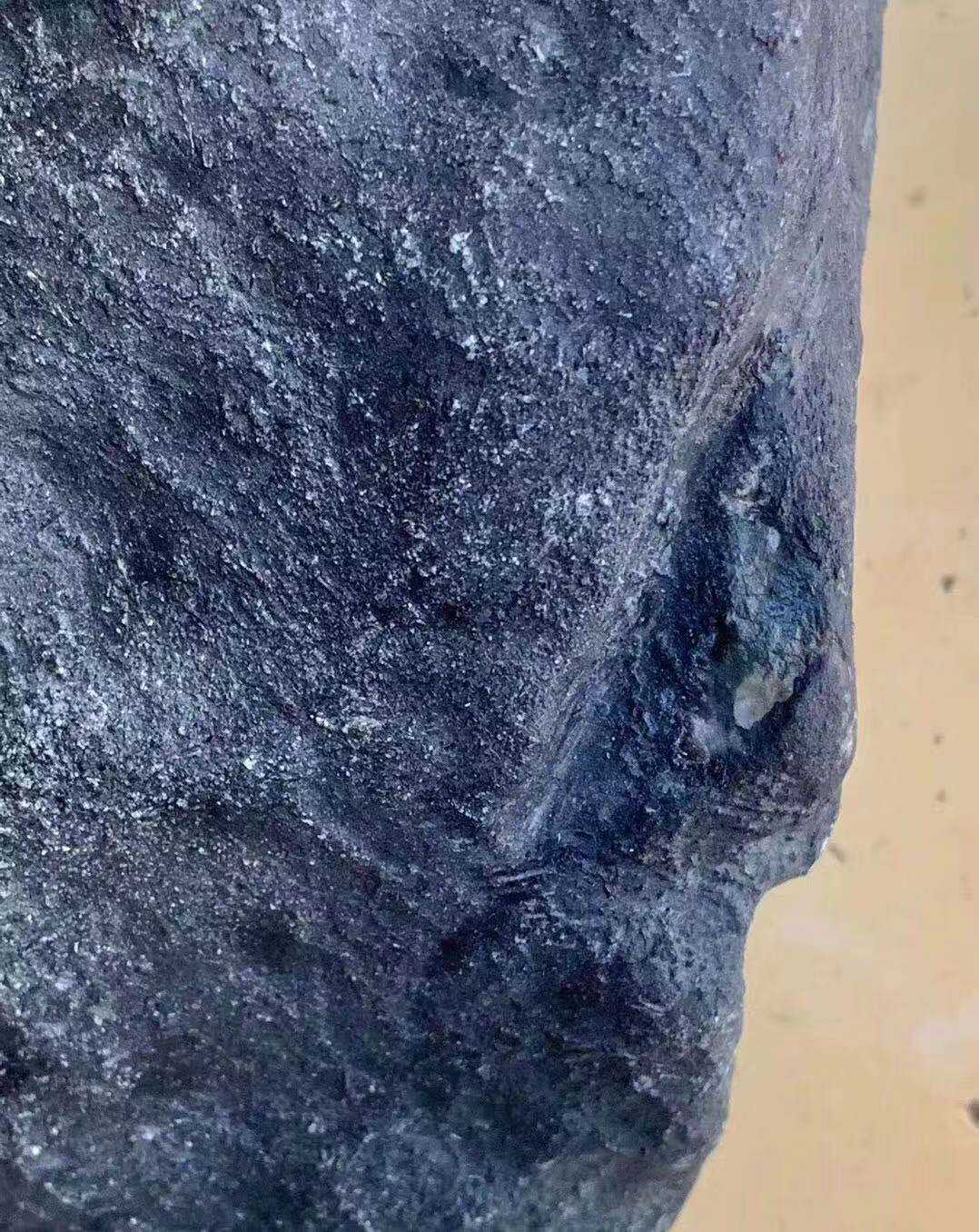 资兴翡翠原石蓝色,蓝翡翠大理石-第1张图片-翡翠网