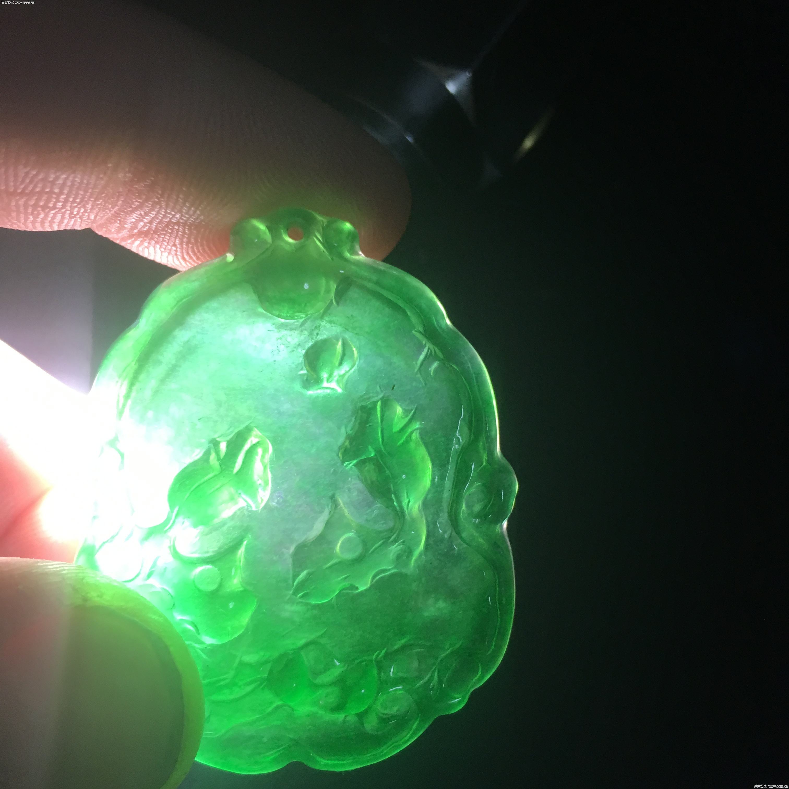 翡翠作品价格,翡翠作品价格查询-第1张图片-翡翠网 翡翠作品价格,翡翠作品价格查询-第1张图片-翡翠网