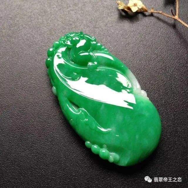 翡翠好运知识,戴翡翠风水运气怎么样-第1张图片-翡翠网 翡翠好运知识,戴翡翠风水运气怎么样-第1张图片-翡翠网