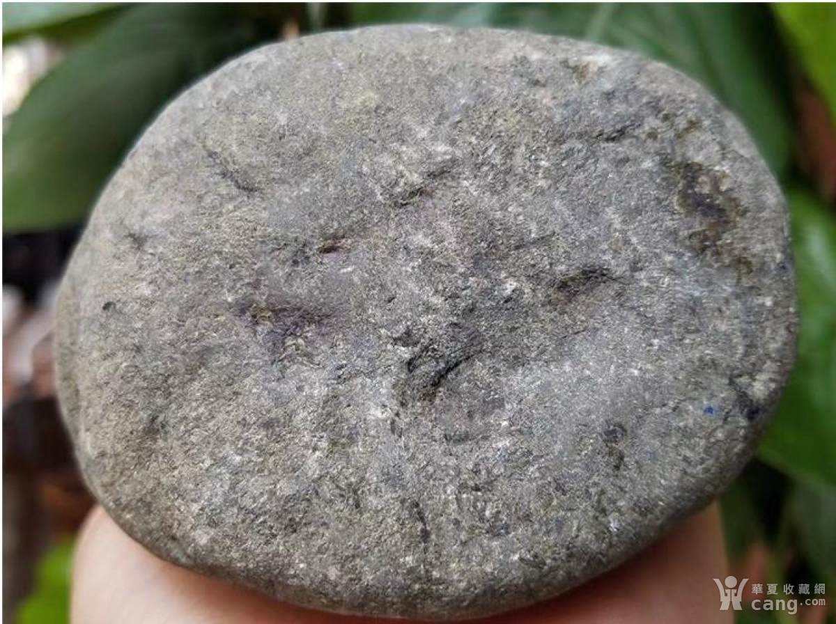 为什么翡翠原石会产生蜡壳,买的翡翠有蜡是什么原因-第2张图片-翡翠网 为什么翡翠原石会产生蜡壳,买的翡翠有蜡是什么原因-第2张图片-翡翠网