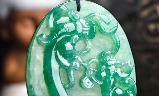 学翡翠和讲知识怎样学会专业翡翠知识-第2张图片-翡翠网