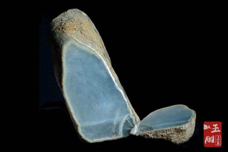 翡翠原石雾层知识翡翠原石雾层知识讲解-第1张图片-翡翠网 翡翠原石雾层知识翡翠原石雾层知识讲解-第1张图片-翡翠网